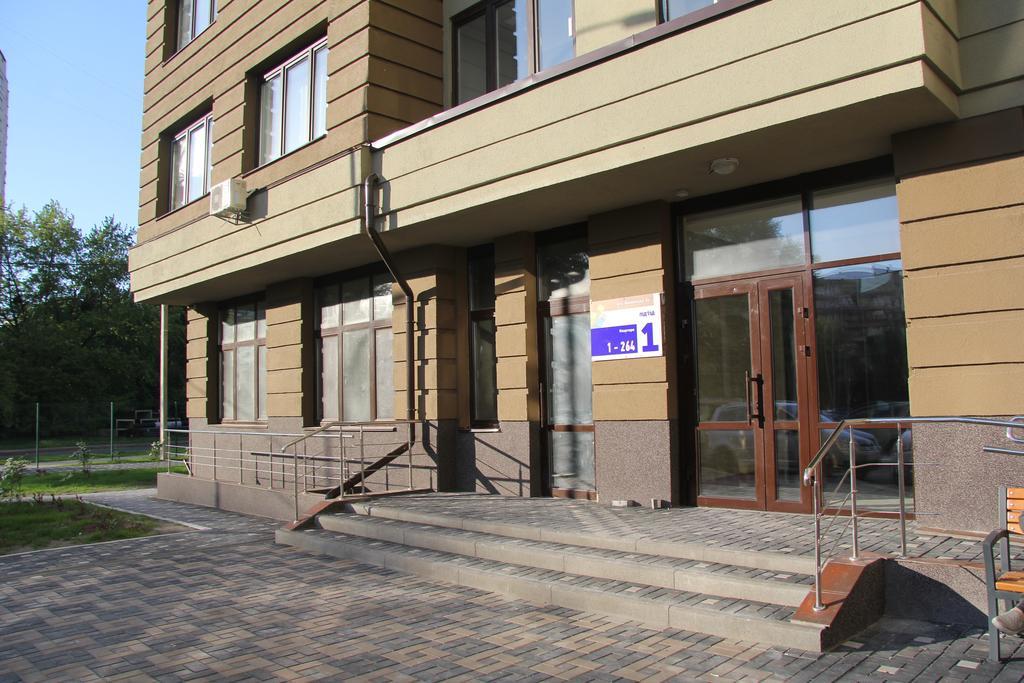 Solo Apartment Virmenska Kiev Bagian luar foto