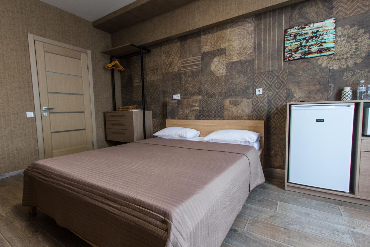 Solo Apartment Virmenska Kiev Bagian luar foto